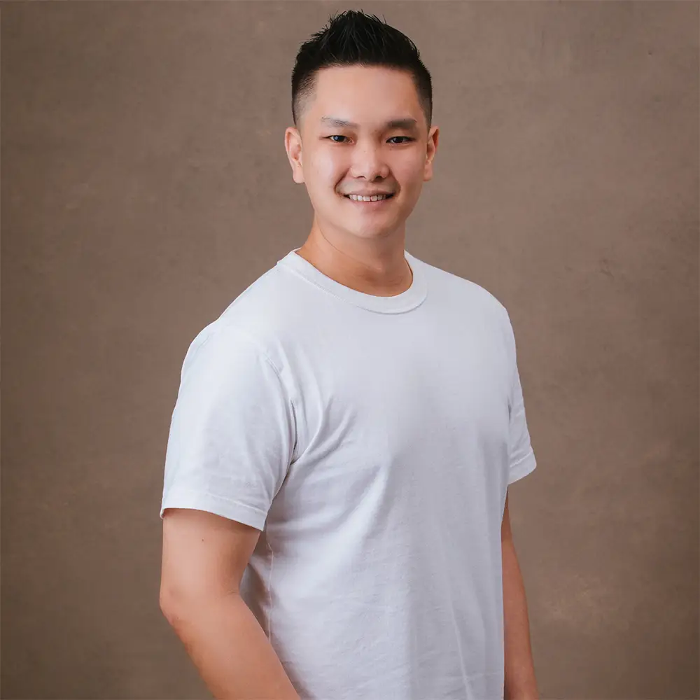 Portrait of Esmond Liu, co-founder of China sourcing company YourChinaPartner